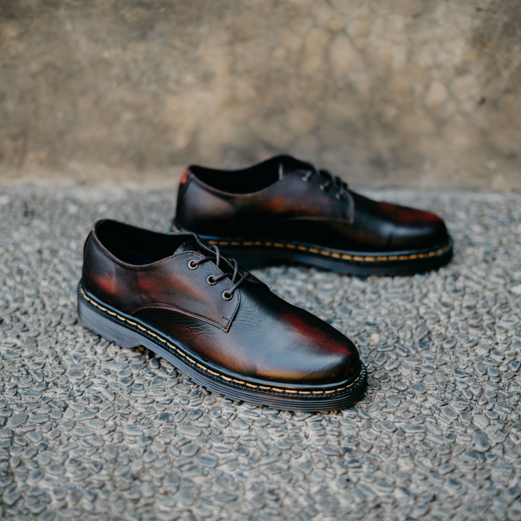 Kalmar Maroon (Kulit Asli) - Sepatu Pantofel kulit Asli dokmart sepatu docmart pendek sepatu dokmart kulit asli - Pantopel Pria Kasual Formal Kerja Kantor Kuliah oxford original