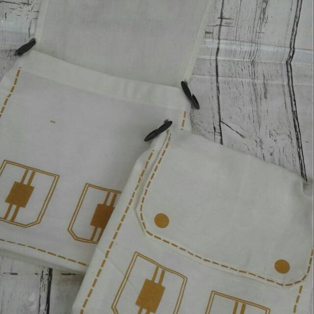 Totebag belacu selempang