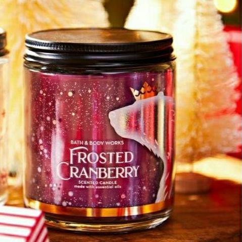 BATH &amp; BODY WORKS BBW FROSTED CRANBERRY MADE WITH ESSENTIAL OILS WHITE BARN 1 SINGLE WICK SCENTED CANDLE 198 G PENGHARUM RUANGAN