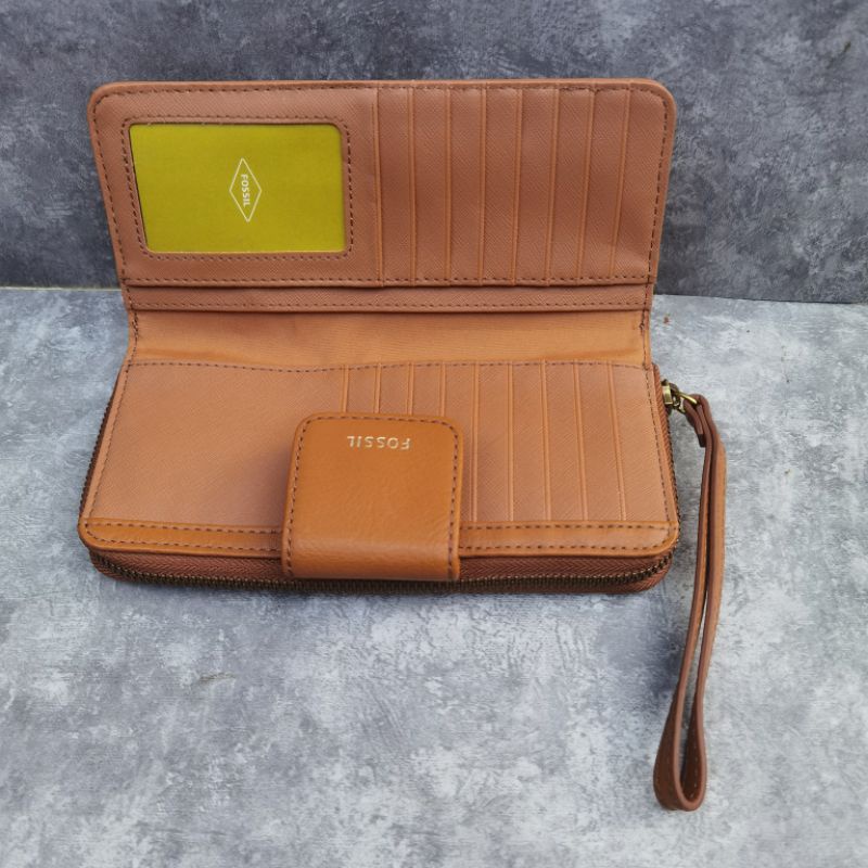 Fossil Madison Zip Clutch