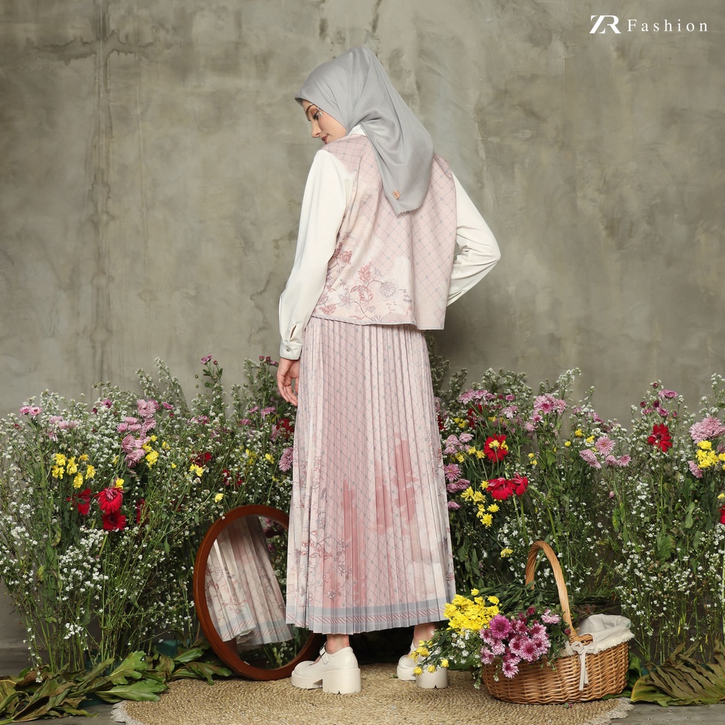 [Raya Series] Setelan Plisket Premium Motif Freesia By ZR Fashion-2