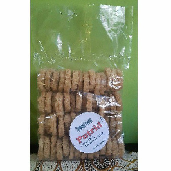 

Rengginang mentah 1 kg