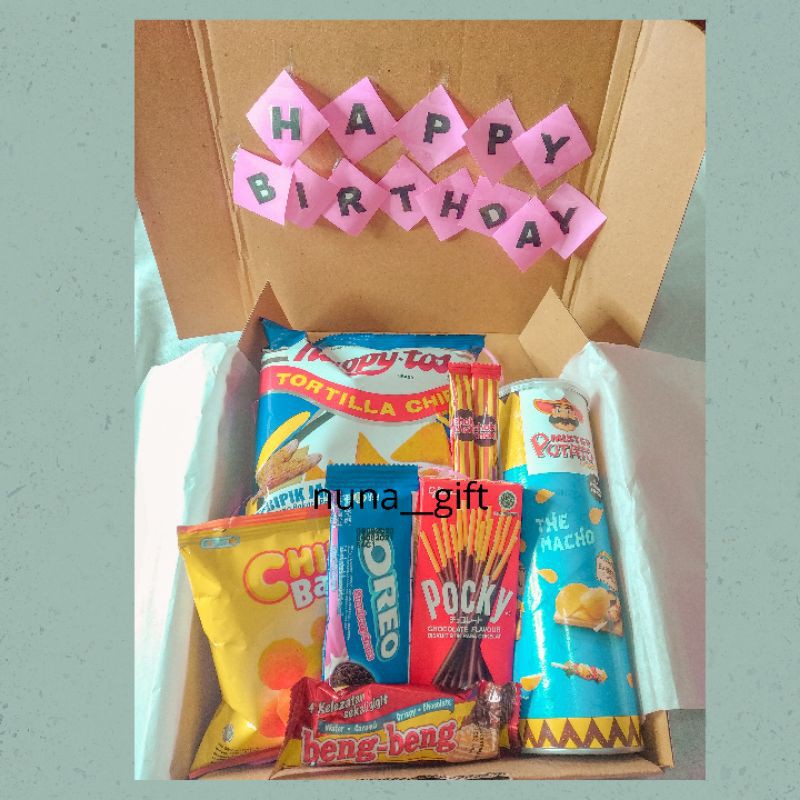 

SNACK BOX | SNACK GIFT BOX | SNACK HAMPERS | SNACK MURAH | HADIAH ULANG TAHUN | GIFT BOX MURAH