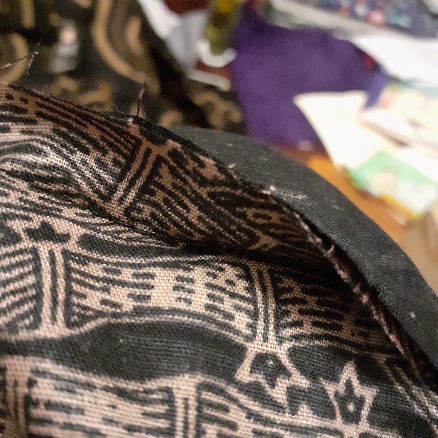 Batik Pria / Baju Batik Pria / Kemeja Batik / Lenganpanjang Size M L Xl Terbaru