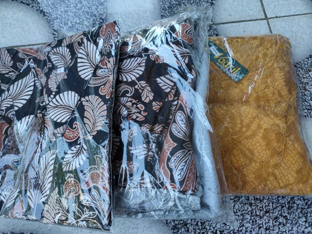 Couple Batik Modern 5 Warna Payet Cerutti Selendang Audi Marisa