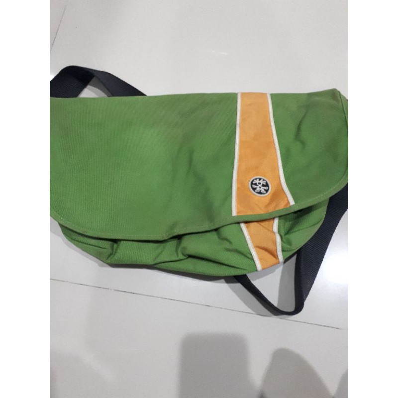 Crumpler preloved