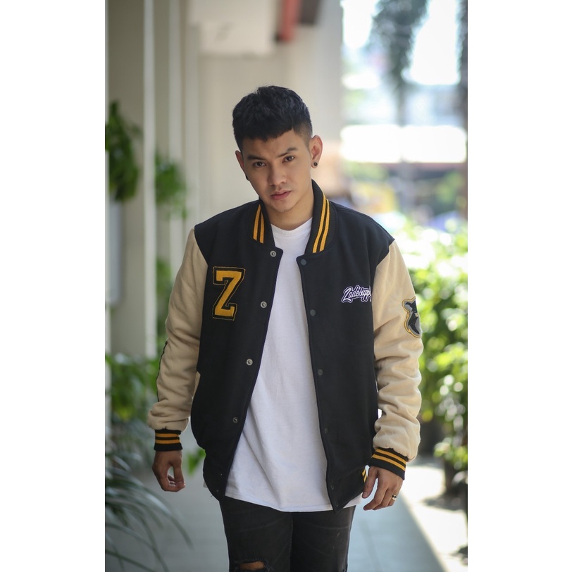 New Arrival Jaket Varsity Baseball Branded Zade Supply | Jaket Varsity Pria Original Distro