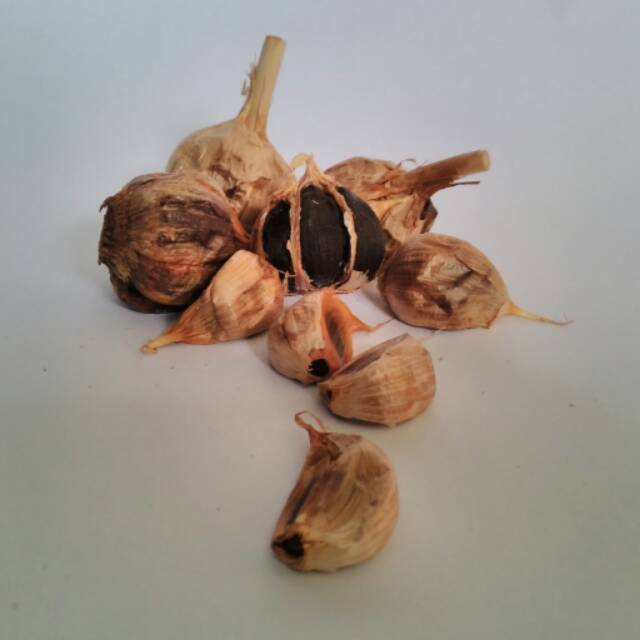 

Bawang Hitam Matinco Gresik 250gr