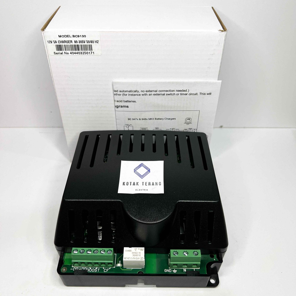 Battery Charger DSE9130 Generator Battery 12 Volt 5 Amp Compact DSE