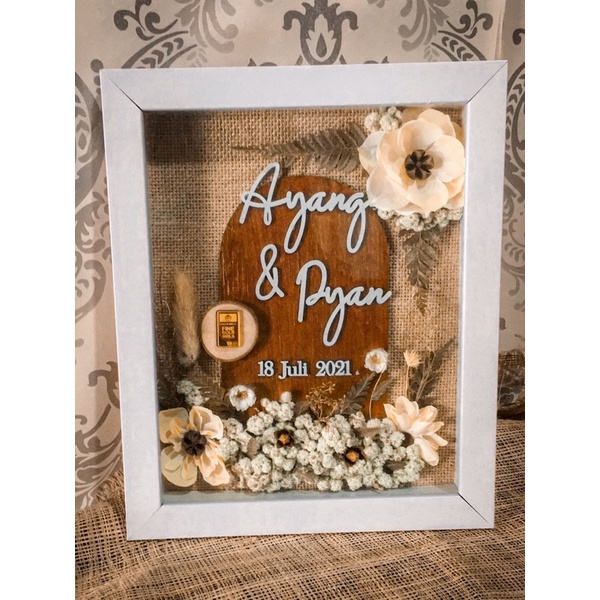 Mahar uang Rustic