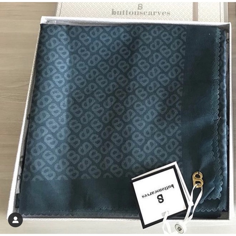 Tapis Square Buttonscarves Teal