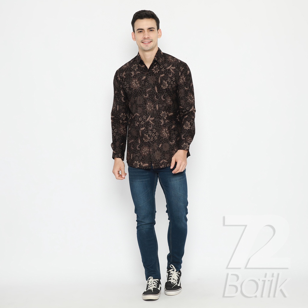 BAJU BATIK COUPLE  Kemeja Rok Lilit Instan Pria Lengan Panjang Slimfit Premium Kembang Setaman Hitam 722377 Cap 72 - Baju Kemeja Atasan Pakaian Batik Couple Cople Pria Cowok Laki Laki Remaja Keluarga Lengan Panjang Modern Slimfit Premium Kekinian