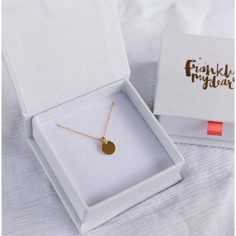 

custom kemasan untuk perhiasan. ukuran 6x6x3