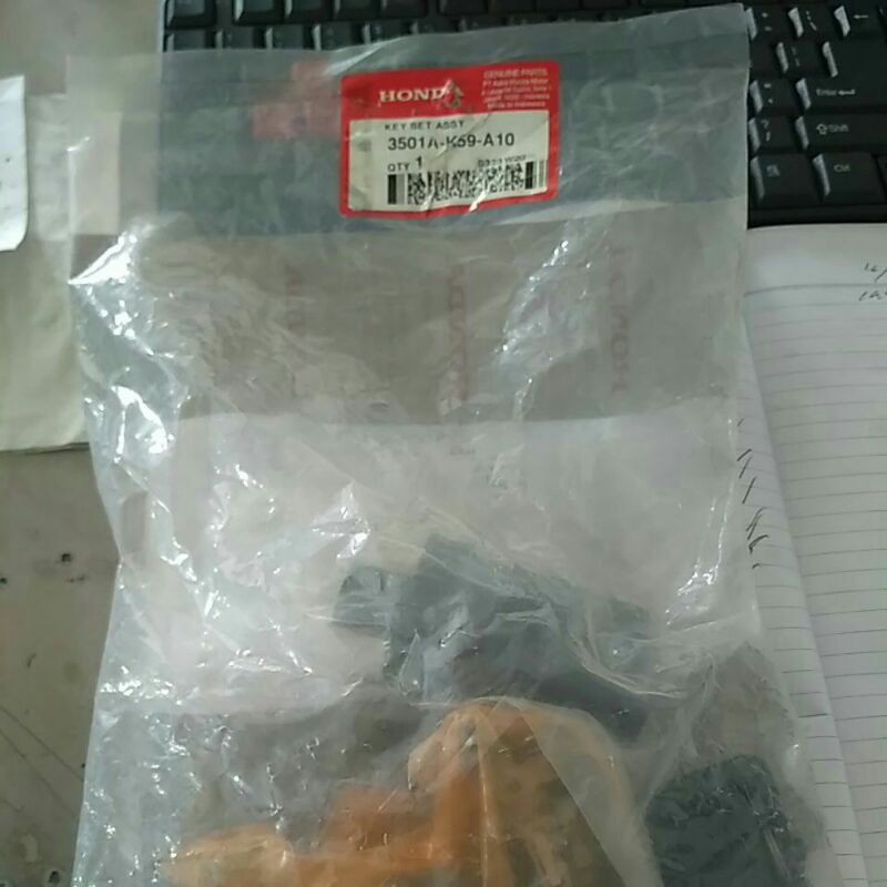 Kunci kontak Vario 150 led ( Remote )