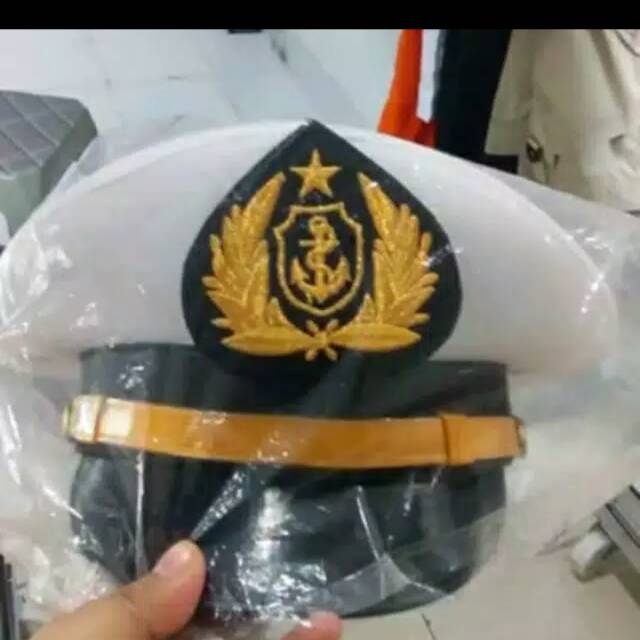 Topi Pet taruna pelayaran