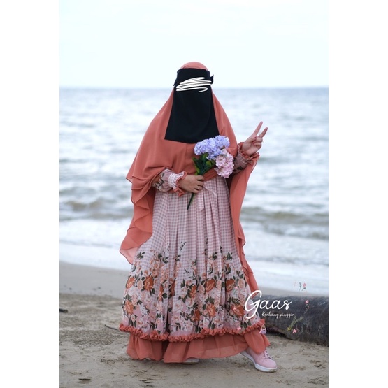 gaas kembang pinggir zahidah