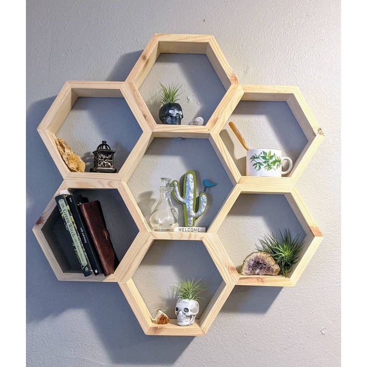 RAK DINDING KAYU HEXAGONAL