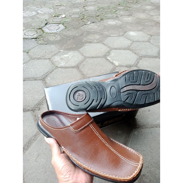 sandal sepatu kulit asli pria original murah berkualitas terbaru casual tready kekinian  bustong keren 100%