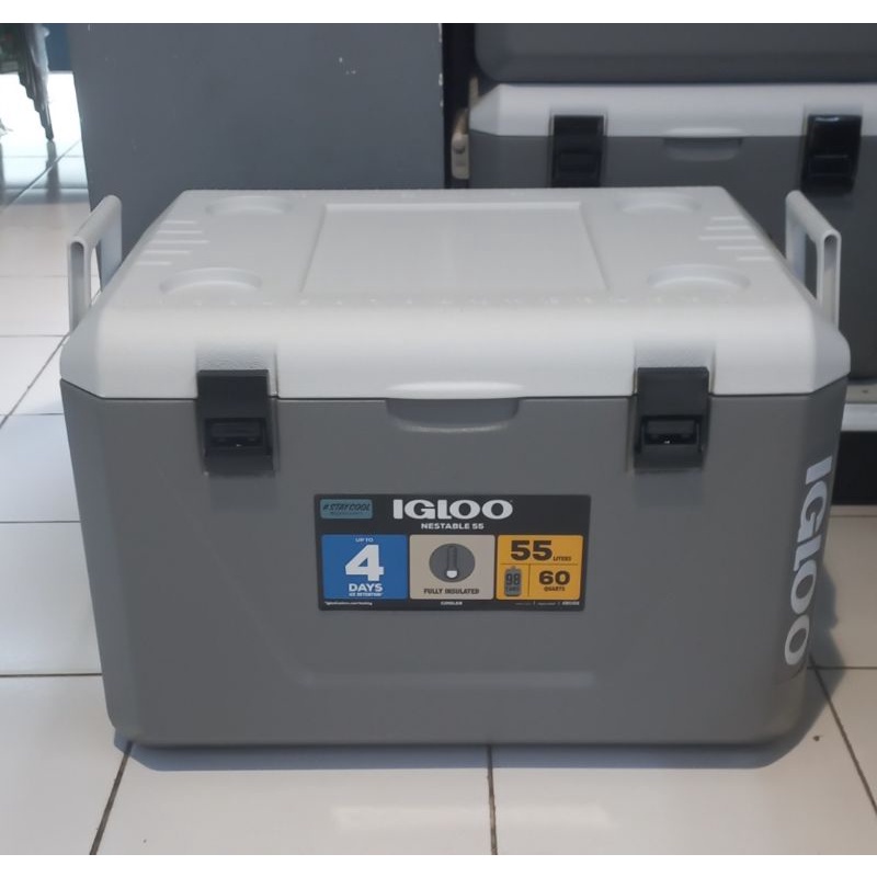 IGLOO COOLER BOX NESTABEL 55 LITER