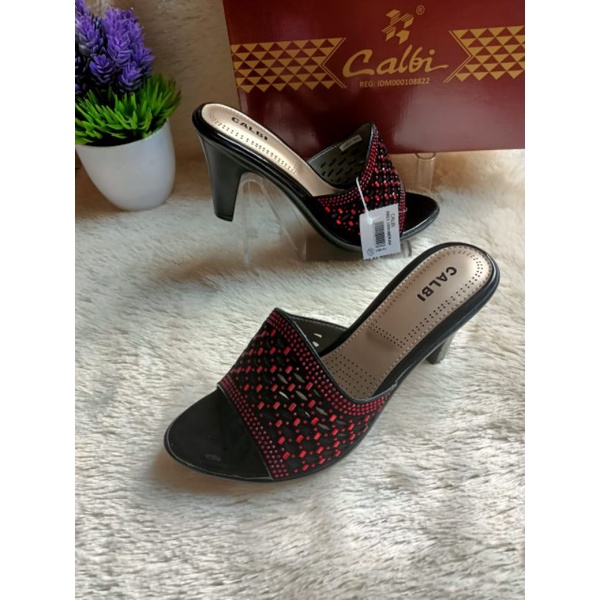 SENDAL HEELS CALBI BBEX.1809 MERAH ORIGINAL