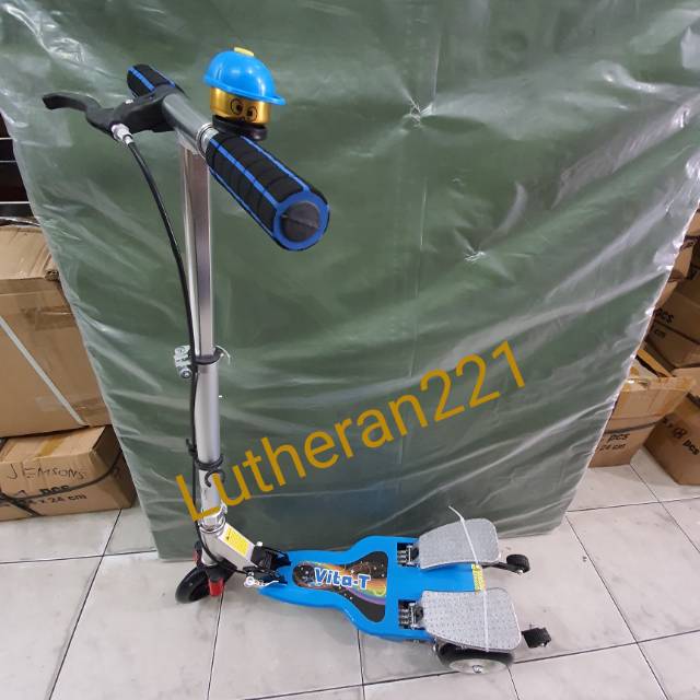 Scooter Genjot Pedal Besi