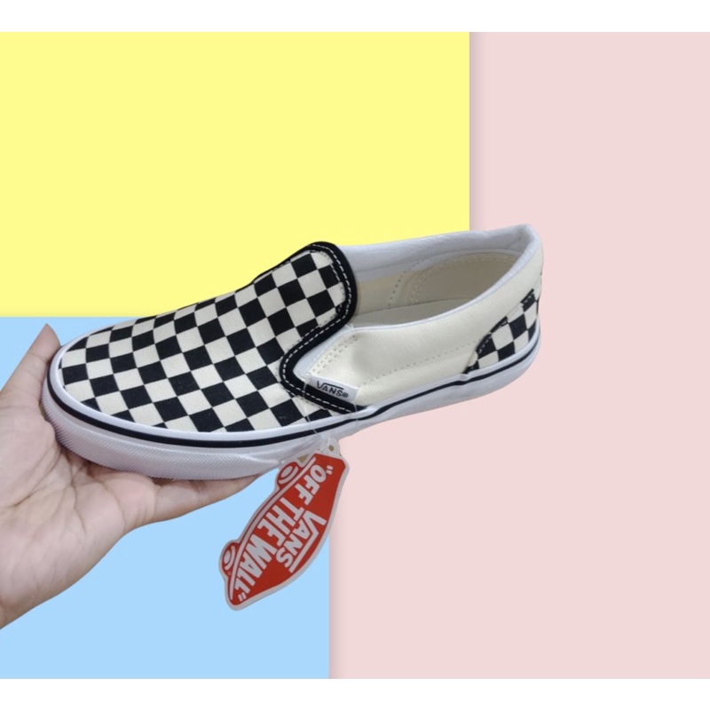 VANS - Classic Slip On Checkerboard Kids Black White Original Resmi PT.NAVYA RETAIL