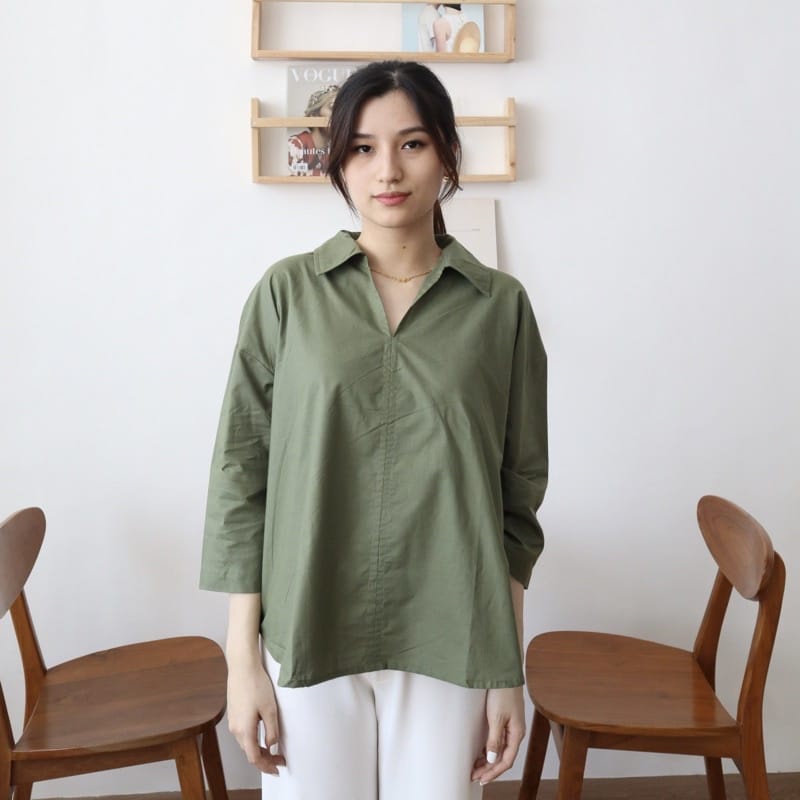 BEFAST - ZEC OOTD Wanita Blouse AIZURA / Vincci Oversize Blouse / Blouse Wanita / Atasan Blouse Perempuan / Blouse Leher V / Atasan Lengan Panjang / Terlaris / Termurah / Blouse Polos Casual / Blouse Formal