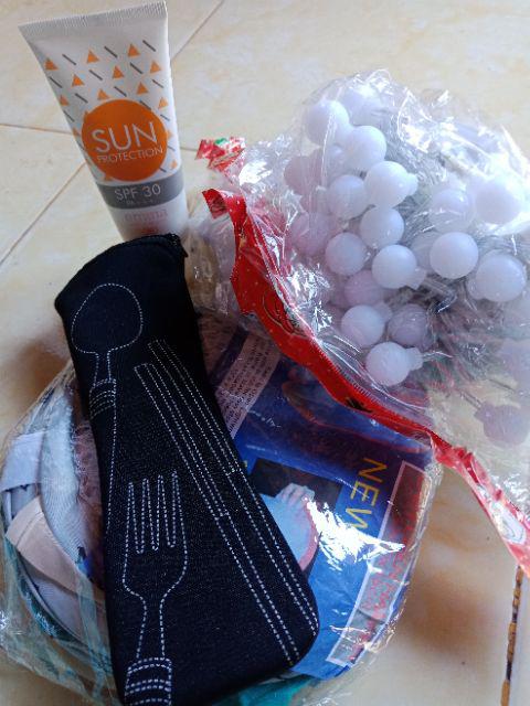 Peralatan Makan Travel Set Pouch -  Sendok Garpu Sumpit Travel