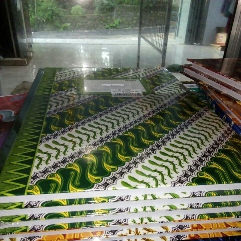 

buku tulis hard cover folio 100 lembar