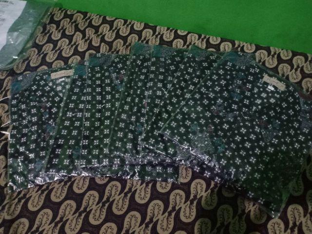 Batik Dianputri | Couple Batik Wanita Motif Manuk Ulir Merah Seragam Batik