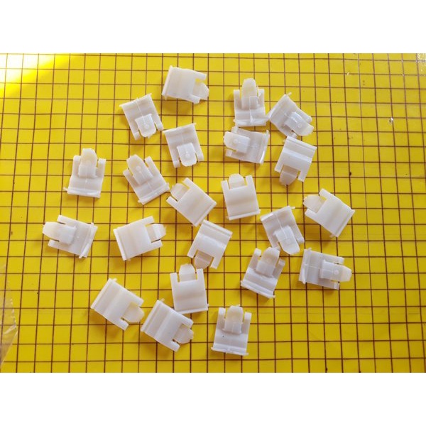 kancing klip clip weather strip pelipit kaca luar avanza xenia