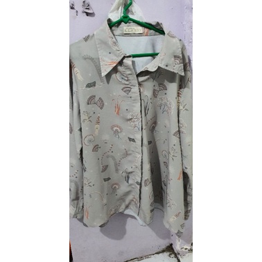 Kala blouse Wearing Klamby Preloved