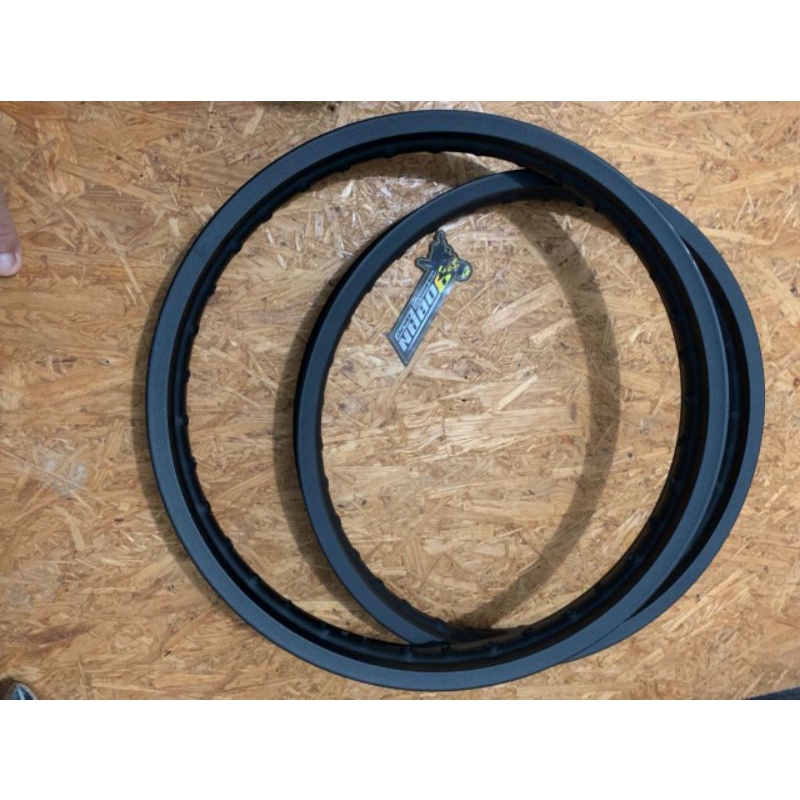 vleg pelek rossi ring 18 rxking rx spesial