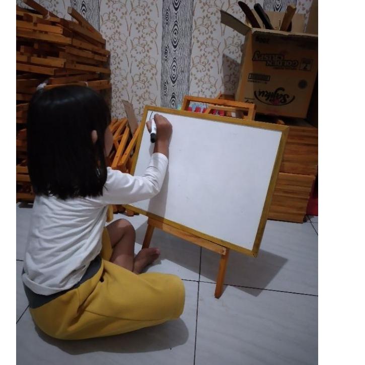 

Oke Price.. Papan tulis Anak / Whiteboard udh free spidol dan penghapus
