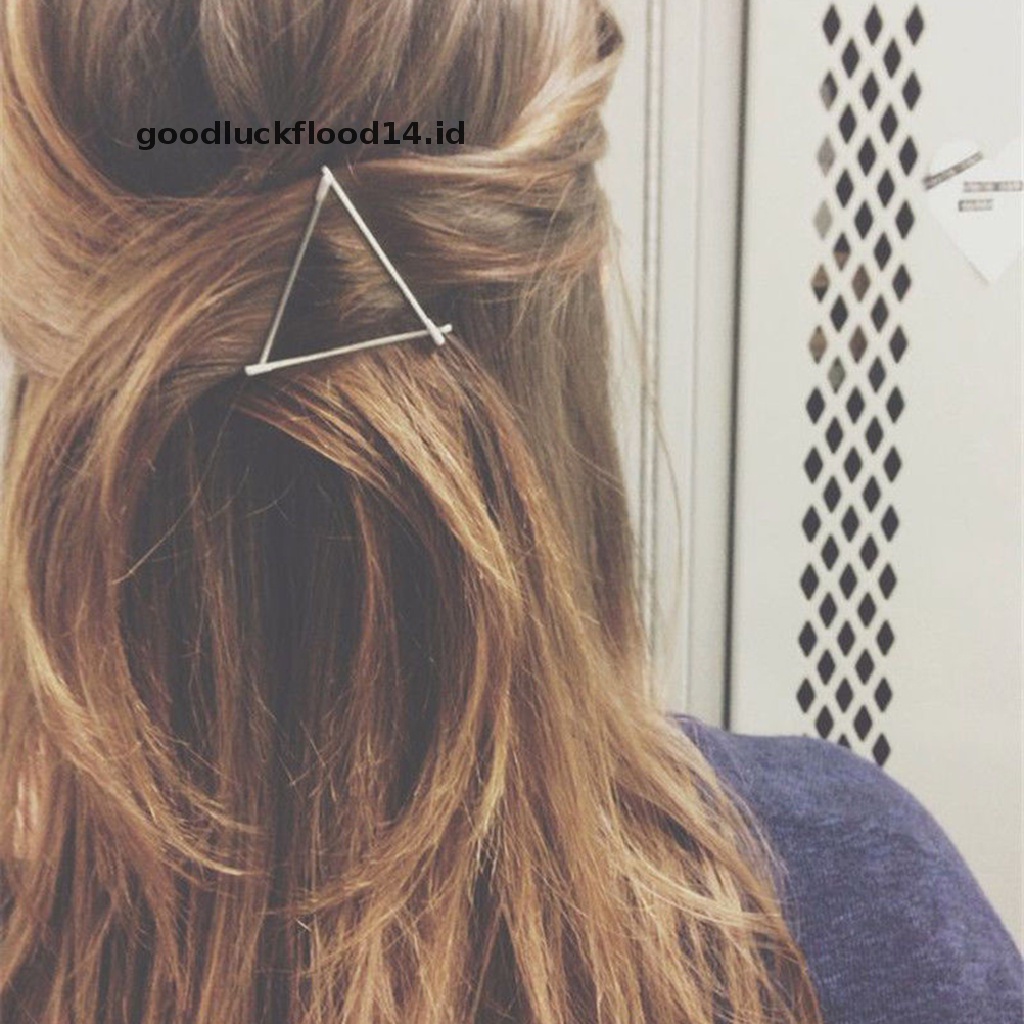 [OOID] New Women Korean Style Triangle Hairpin Hair Clip Hair Accessories Bobby Pins ID