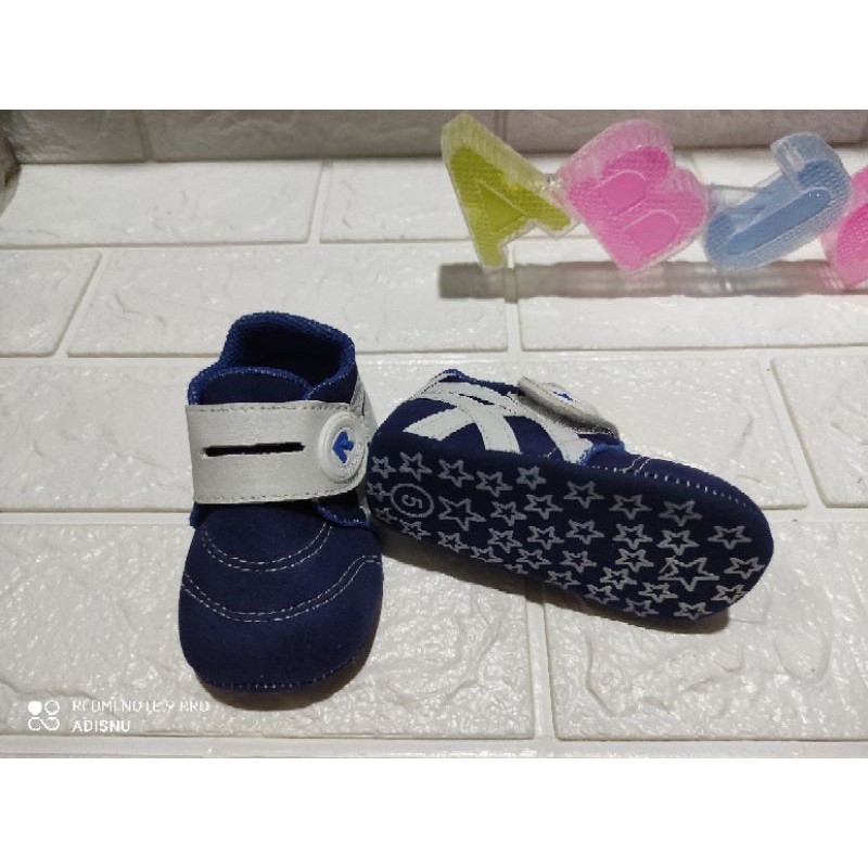 Sepatu Bayi Prewalker Shoes Alas Kaki