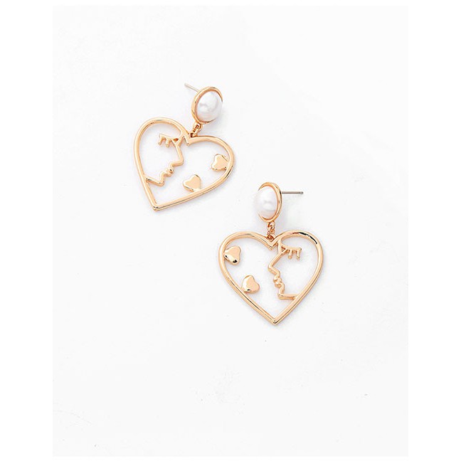 LRC Anting Tusuk Fashion Gold S925 Silver Needle Pearl Love Kiss Hollow Cartoon Earrings F75091