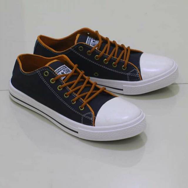 Sepatu keren tali conversee