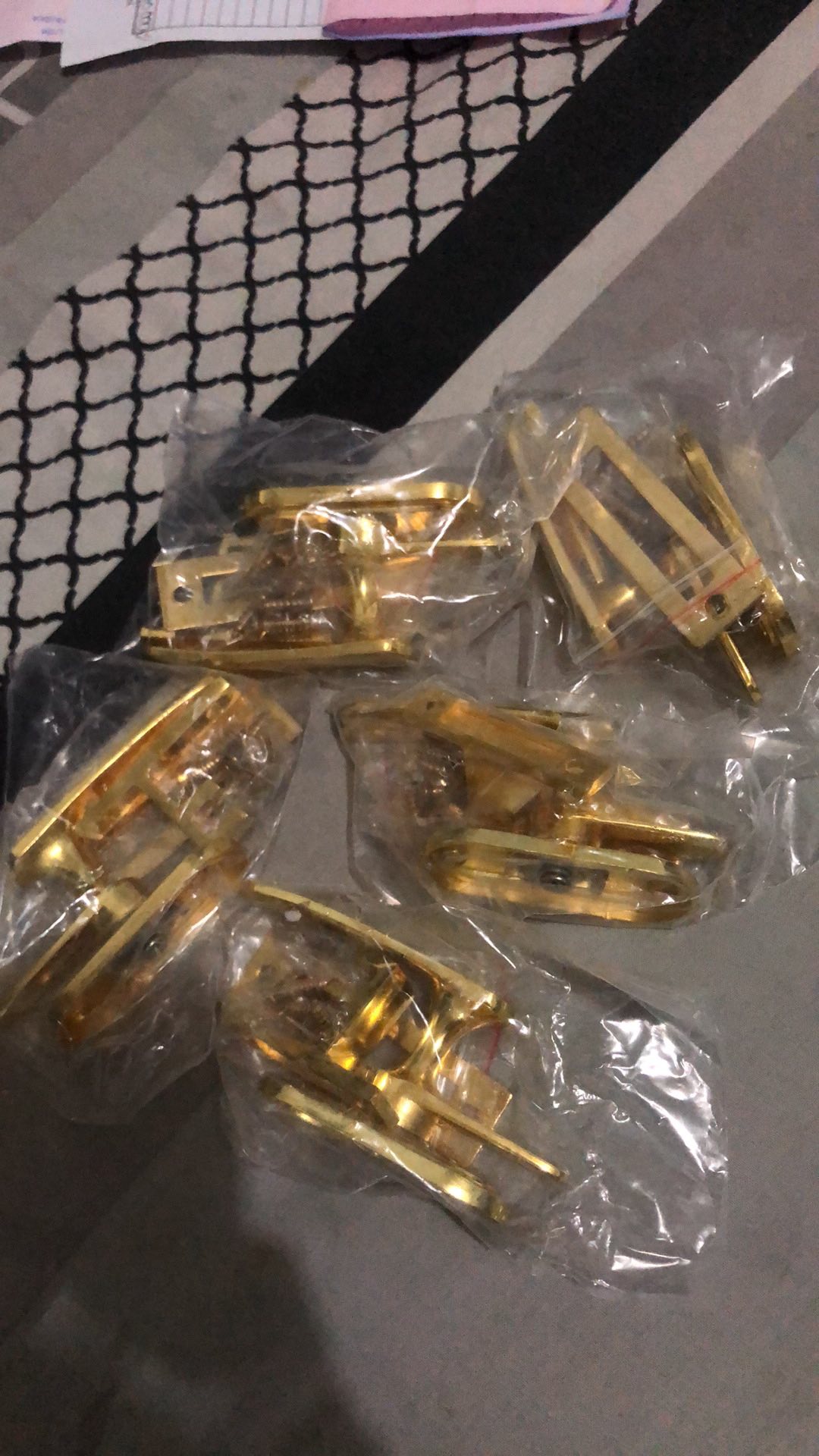 Rambuncis Jendela Kuning Gp- Grendel Kunci Pintu Jendela Murah - Pengait Jendela - Selot Jendela