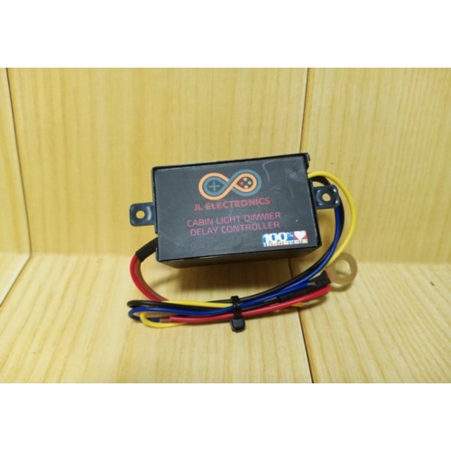 MODUL DELAY DIMMER LAMPU KABIN 5 KABEL PLUS FUNGSI UNLOCK REMOTE UNIVERSAL AVANZA XENIA INNOVA RUSH 