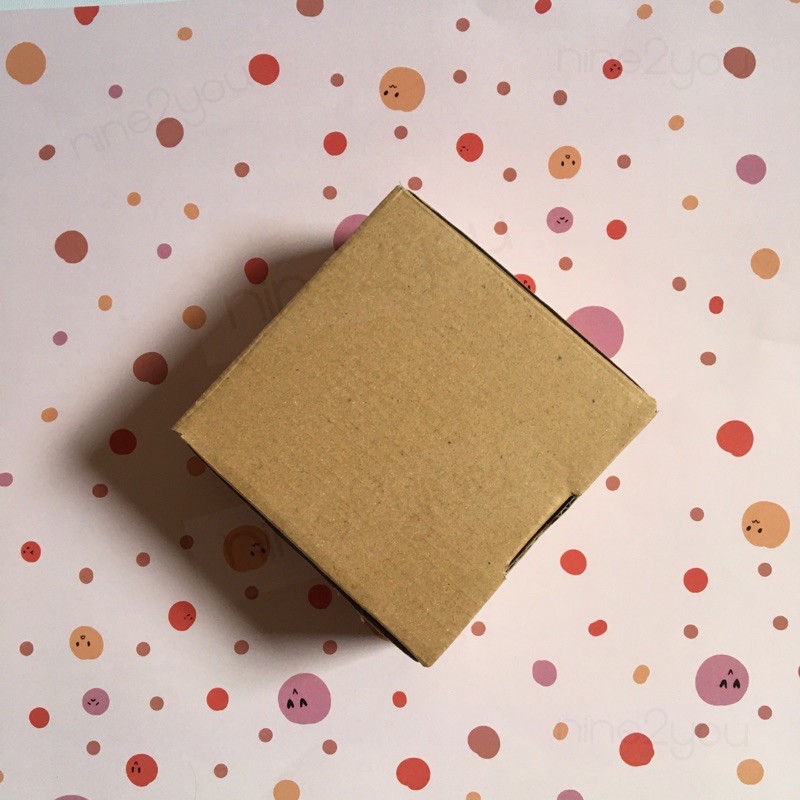 

Kertas Kado Custom Aesthetic by nine2you