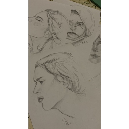 

Sketsa hitam putih simpel ukuran A4