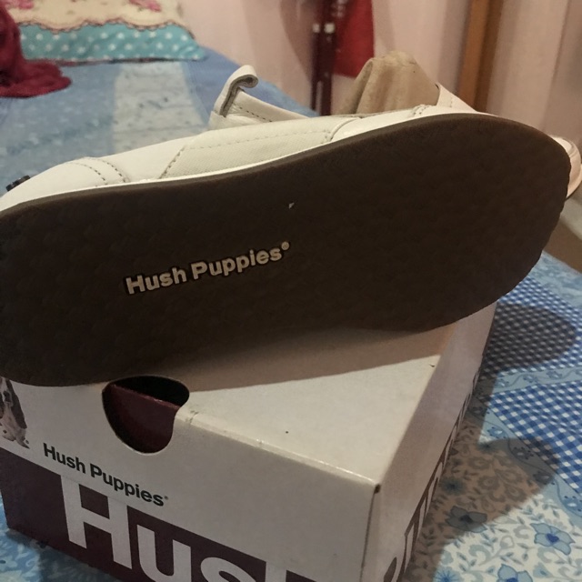 hush puppies shoe box