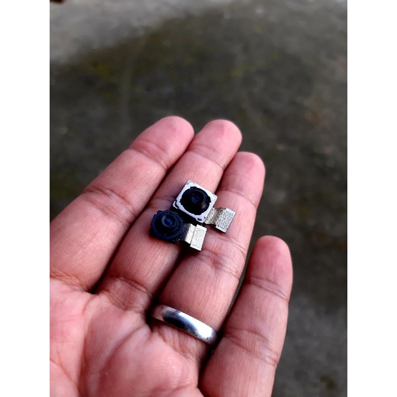 Kamera belakang Vivo V15 pro copotan