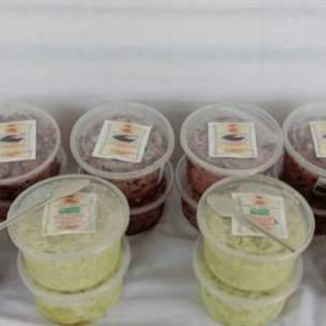 

Tape ketan daun katuk