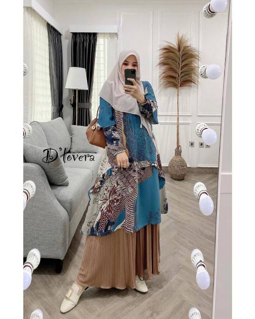 Fatin tunik by dlovera