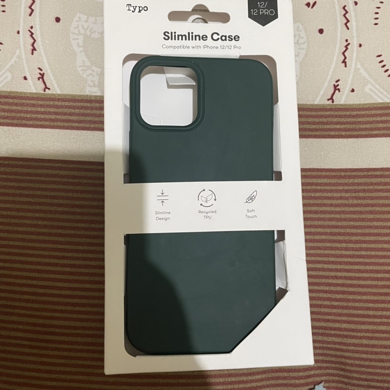 Typo Iphone 12/12 Pro Case Dark Green