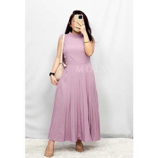 MDLV ~ 9093# Merceda Halter Neck Pleated Maxi Dress Maxi Long Dress Fashion Import