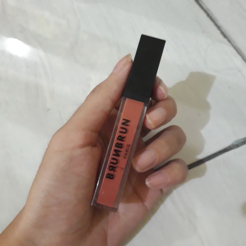 PRELOVED Brunbrun Melted Matte Lip Color