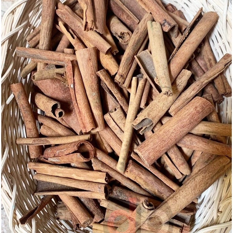

KAYU MANIS STICK 50 g